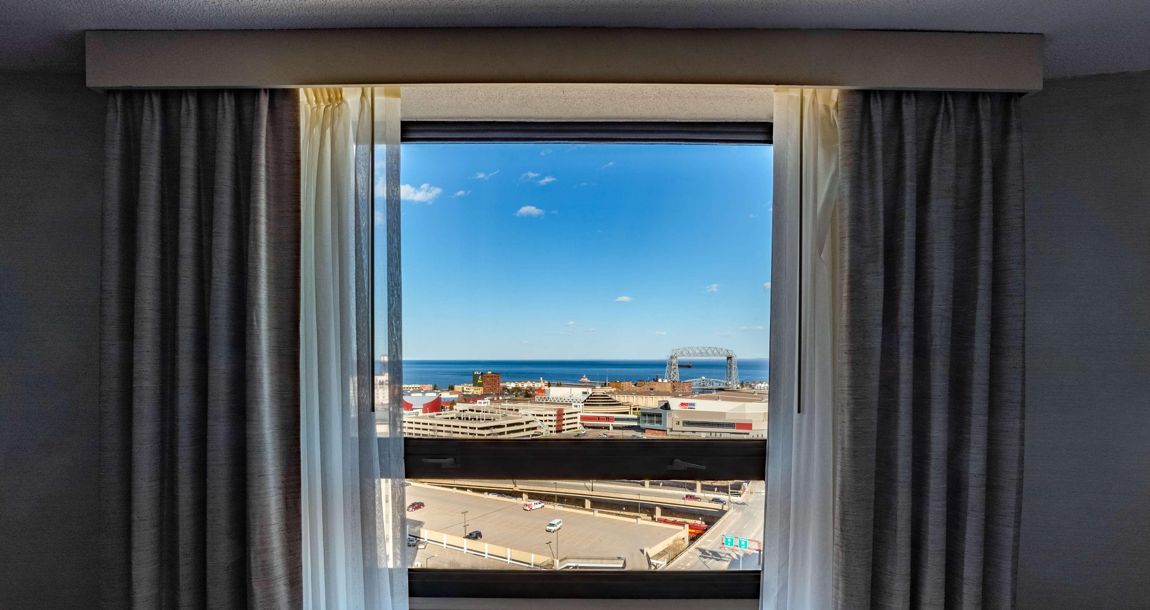 Radisson Hotel Duluth-Harborview Ngoại thất bức ảnh
