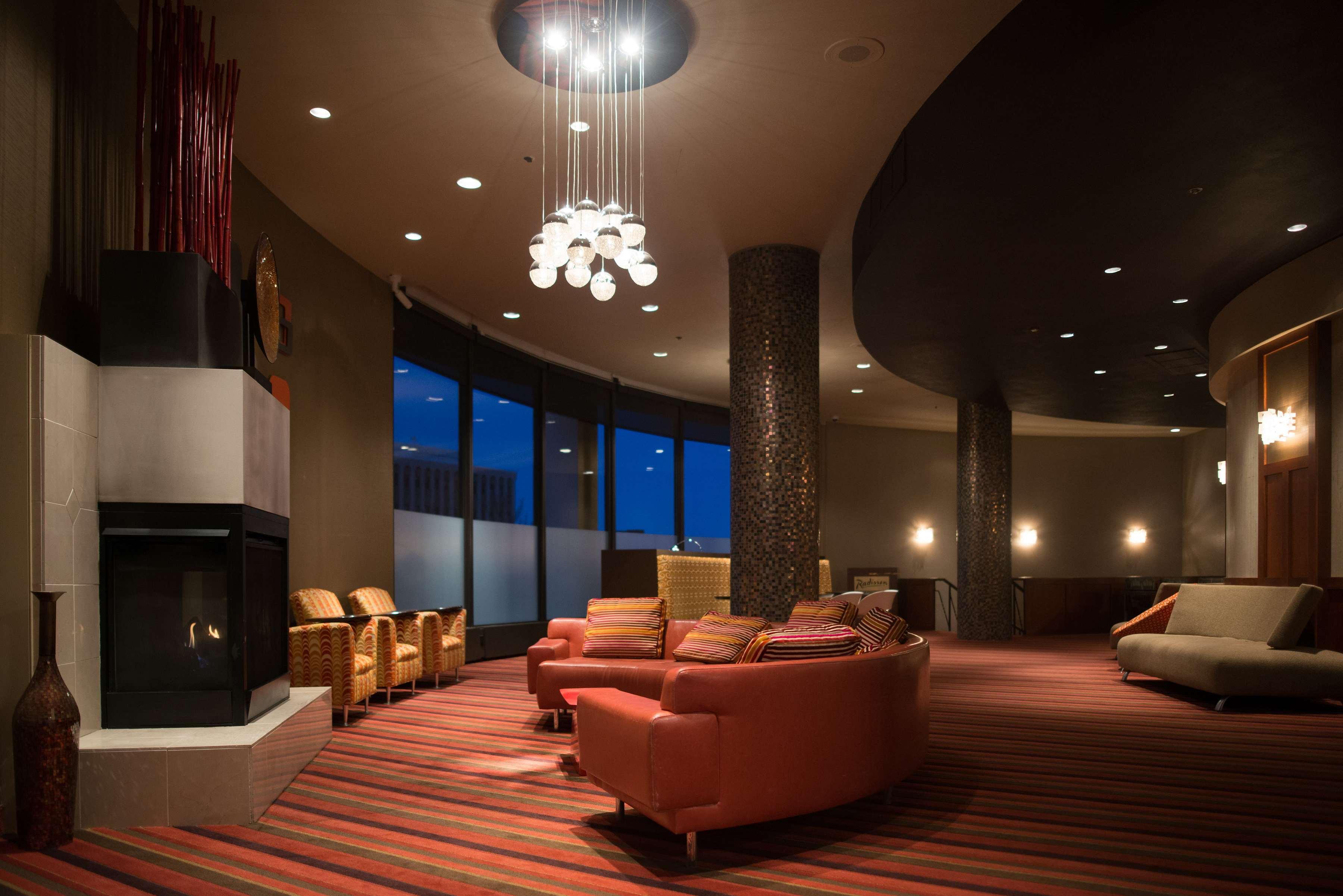 Radisson Hotel Duluth-Harborview Ngoại thất bức ảnh
