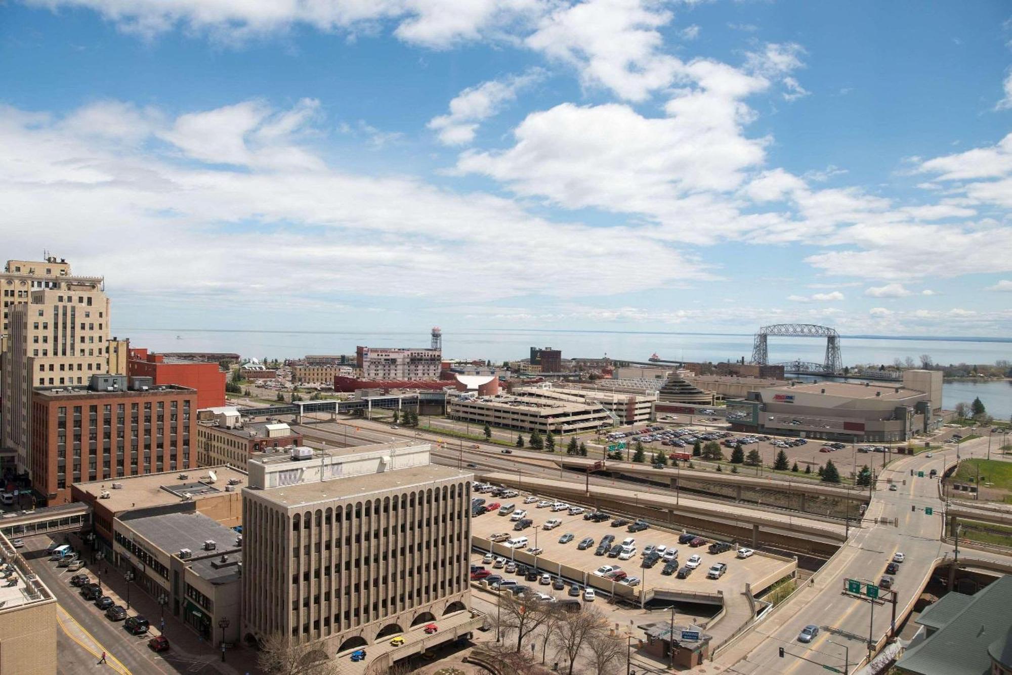 Radisson Hotel Duluth-Harborview Ngoại thất bức ảnh