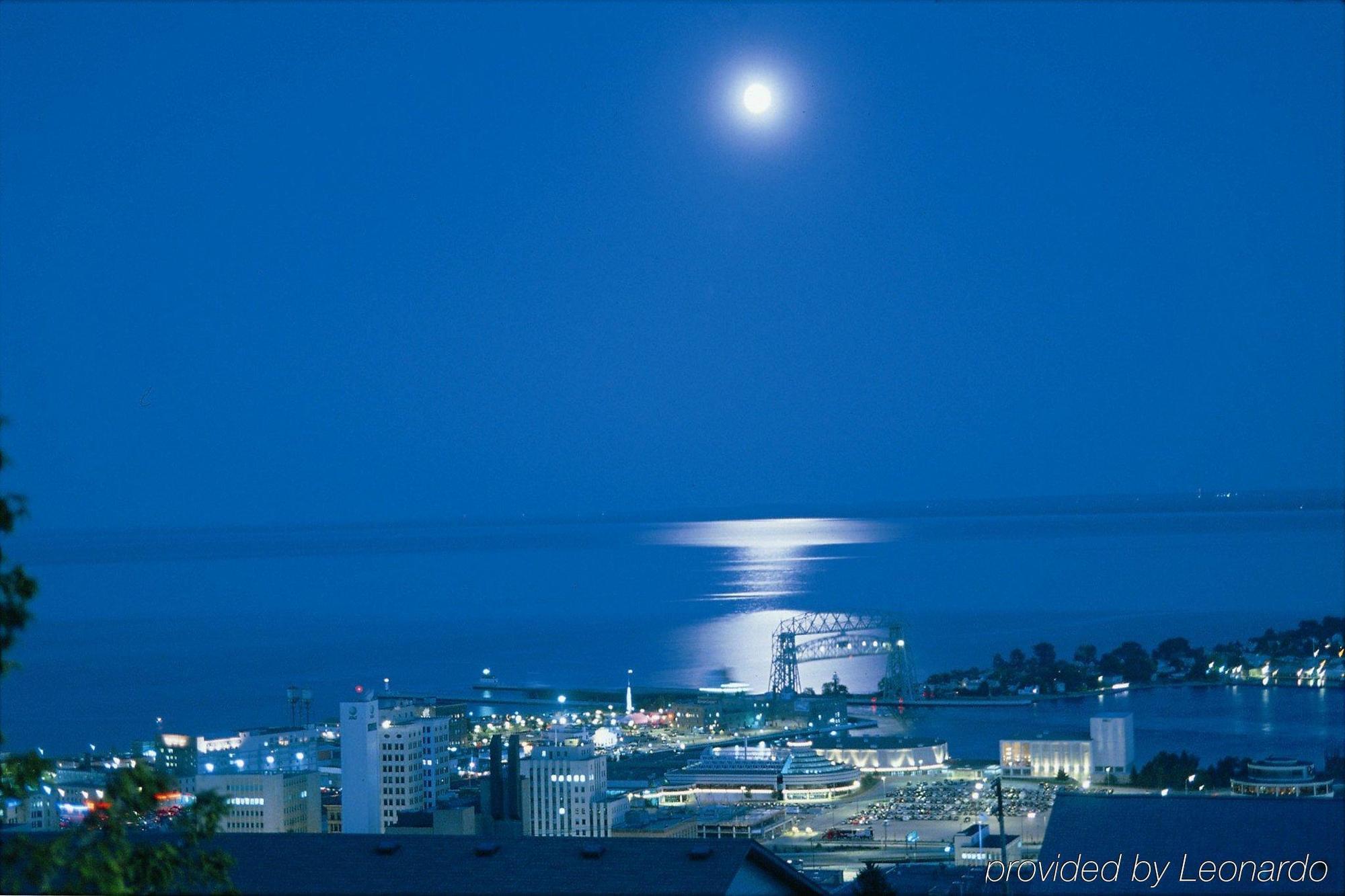 Radisson Hotel Duluth-Harborview Ngoại thất bức ảnh